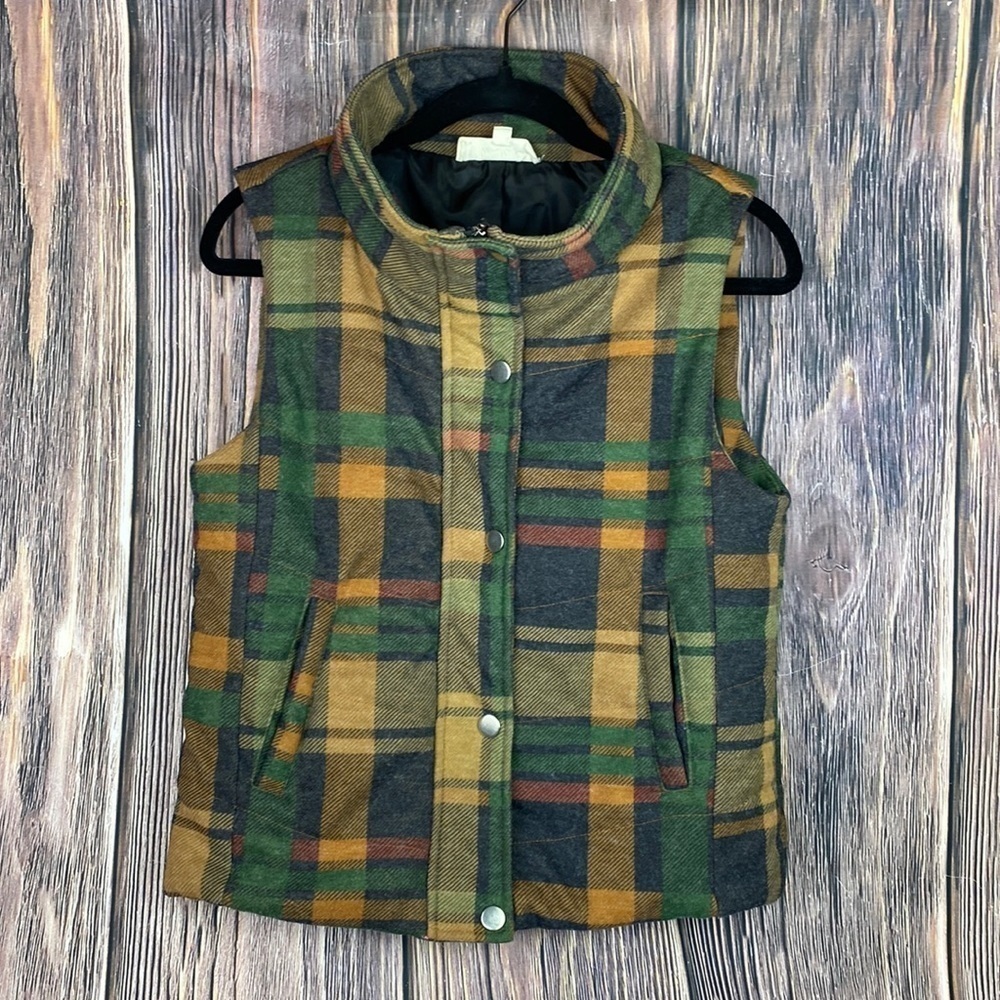 Vanilla Bay Plaid Vest- Size Small